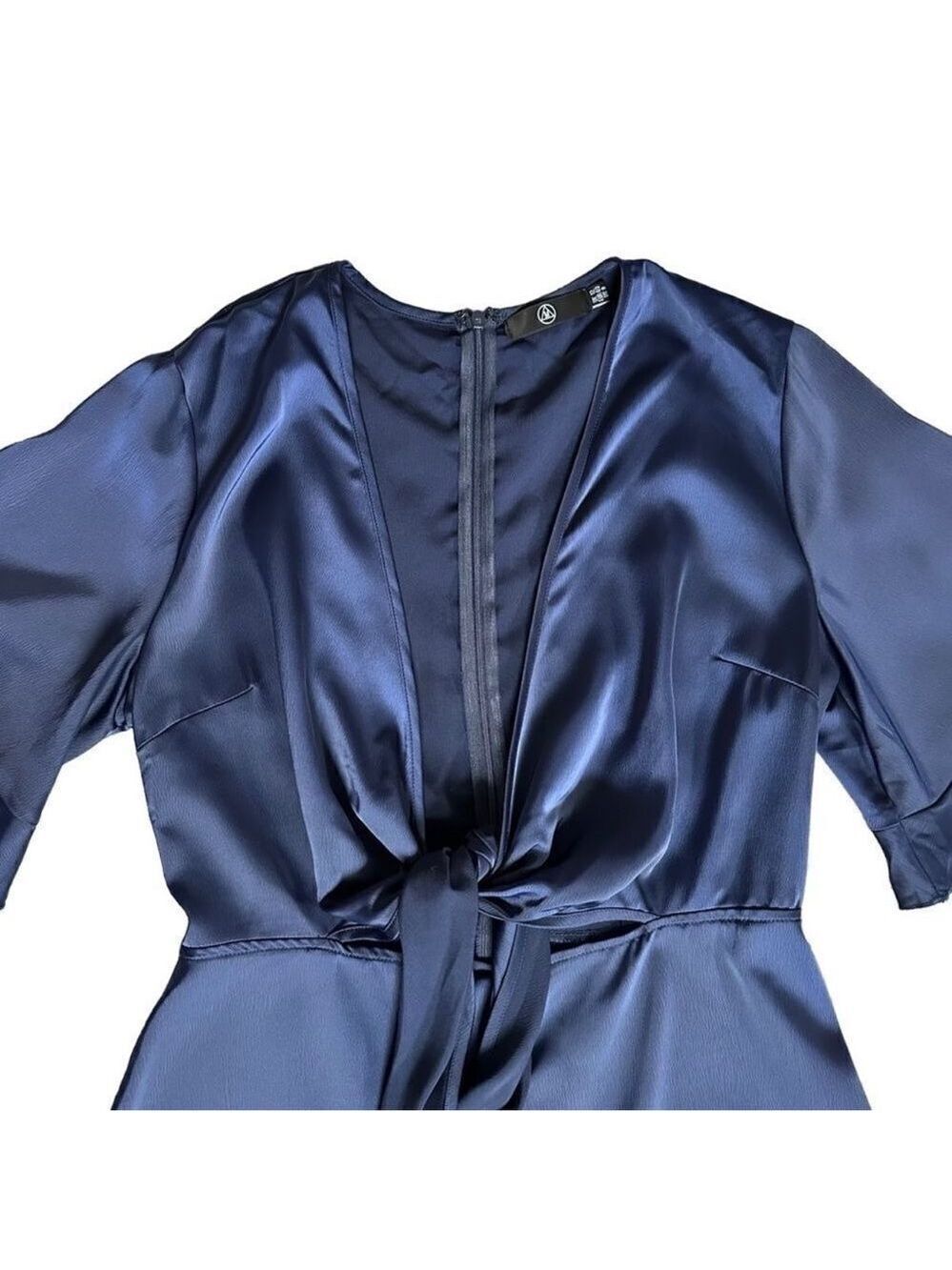 Missguided Tie Front Cutout Satin Navy Blue Shorts Romper Sz 8 - Picture 8 of 16